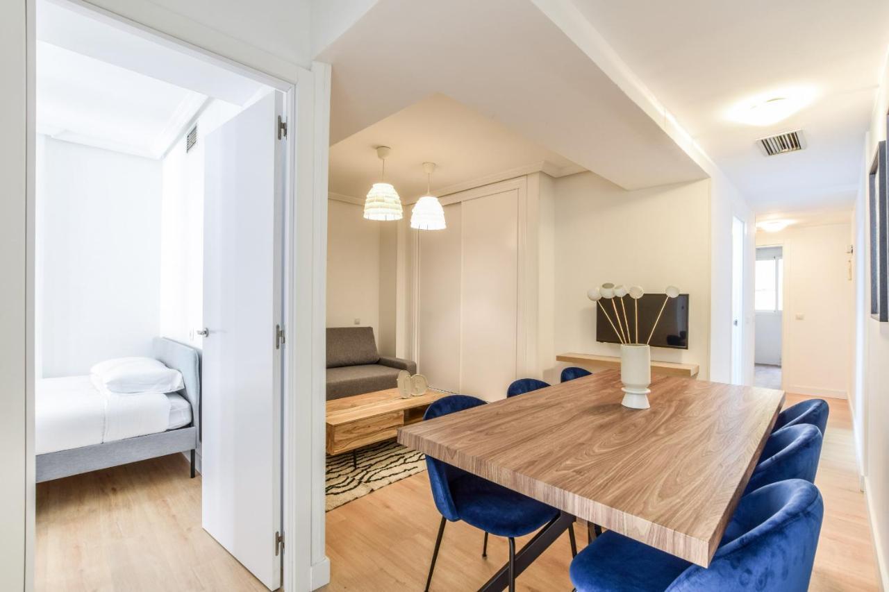 Apartamentos Reformados En Lavapies Мадрид Екстериор снимка