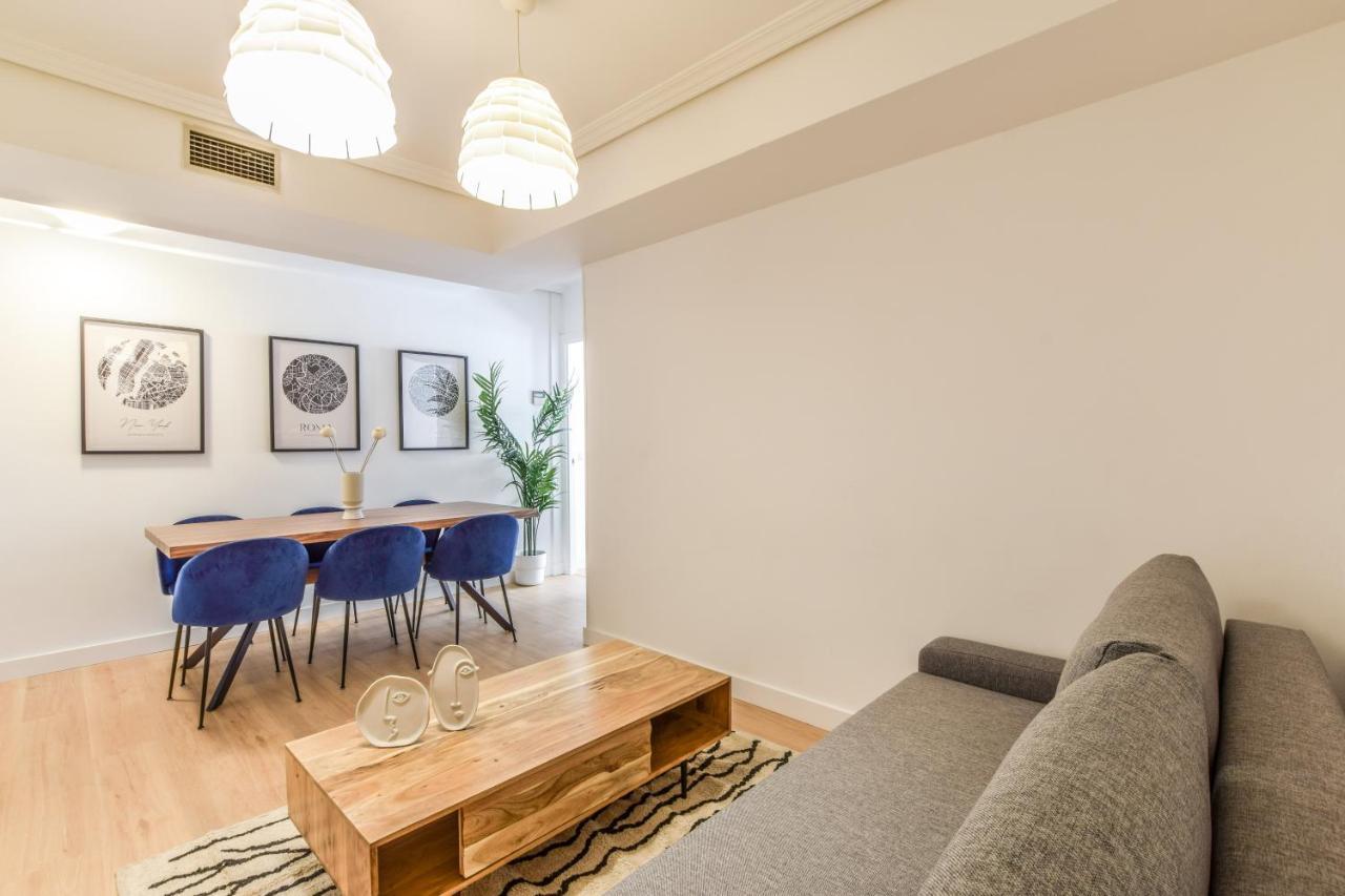 Apartamentos Reformados En Lavapies Мадрид Екстериор снимка